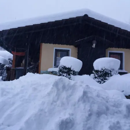 Stuhleck S'platzl Guest house *